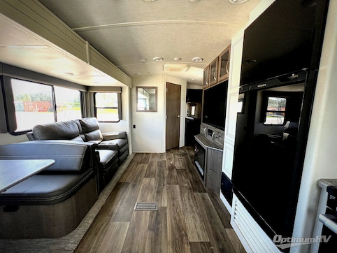 2024 Keystone Cougar Half-Ton 30RKD RV Photo 2