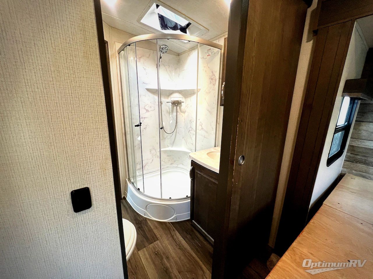 2024 Keystone Cougar Half-Ton 30RKD Photo 18