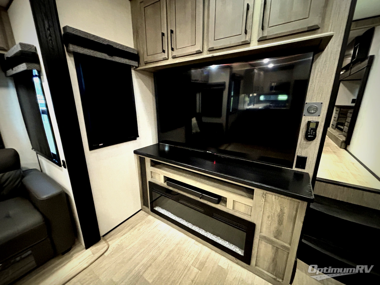 2023 KZ Durango Gold G391RKF Photo 17