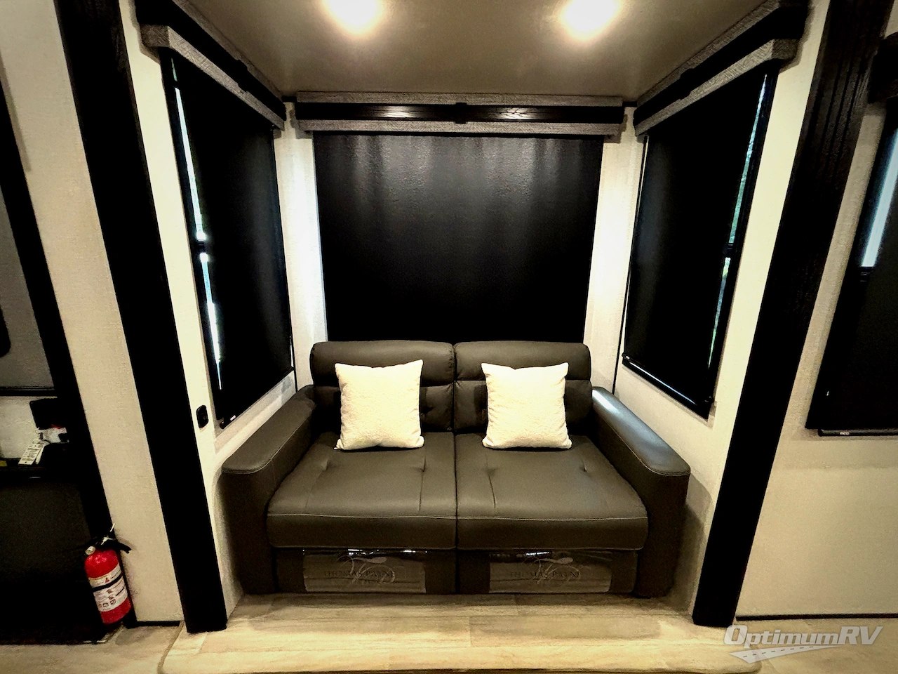 2023 KZ Durango Gold G391RKF Photo 19