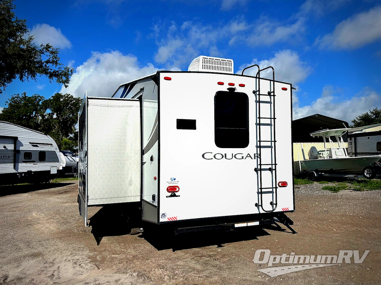 2021 Keystone Cougar Half-Ton 23MLS Photo 3