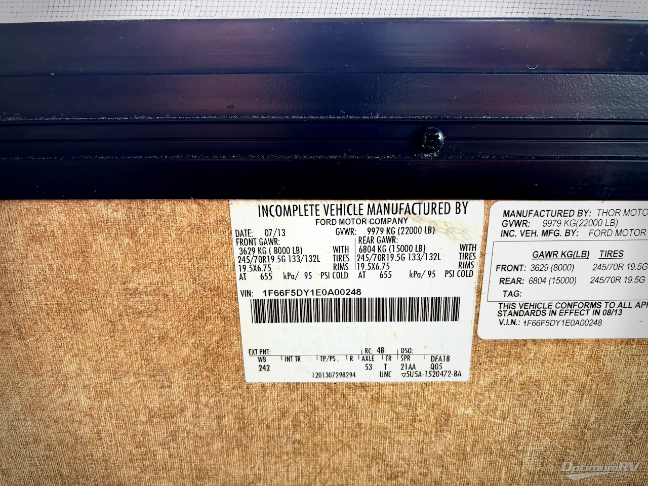 2014 Thor Hurricane 34F Photo 26