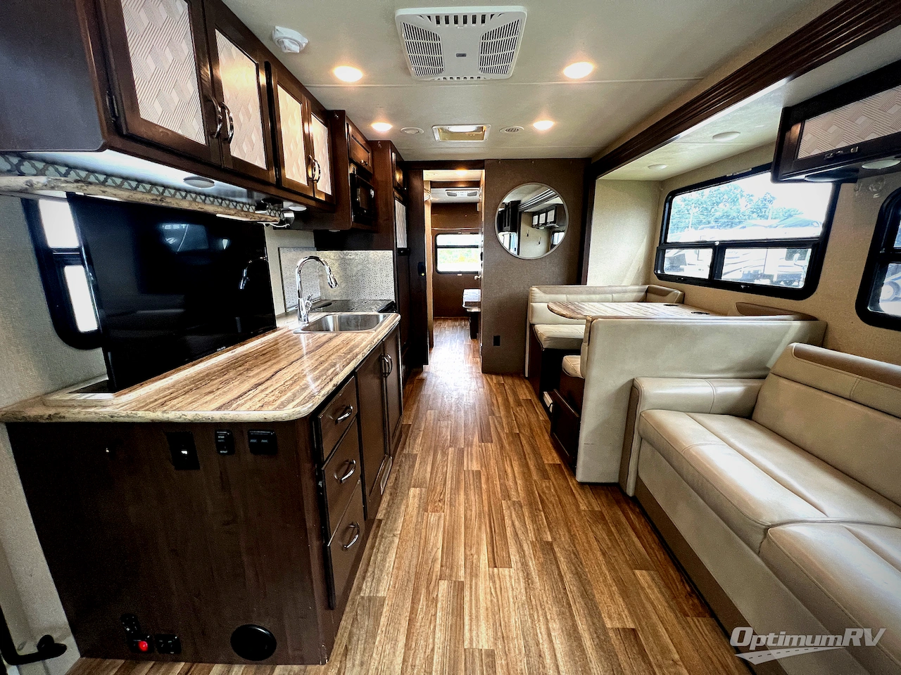 2019 Thor ACE 30.3 Photo 5