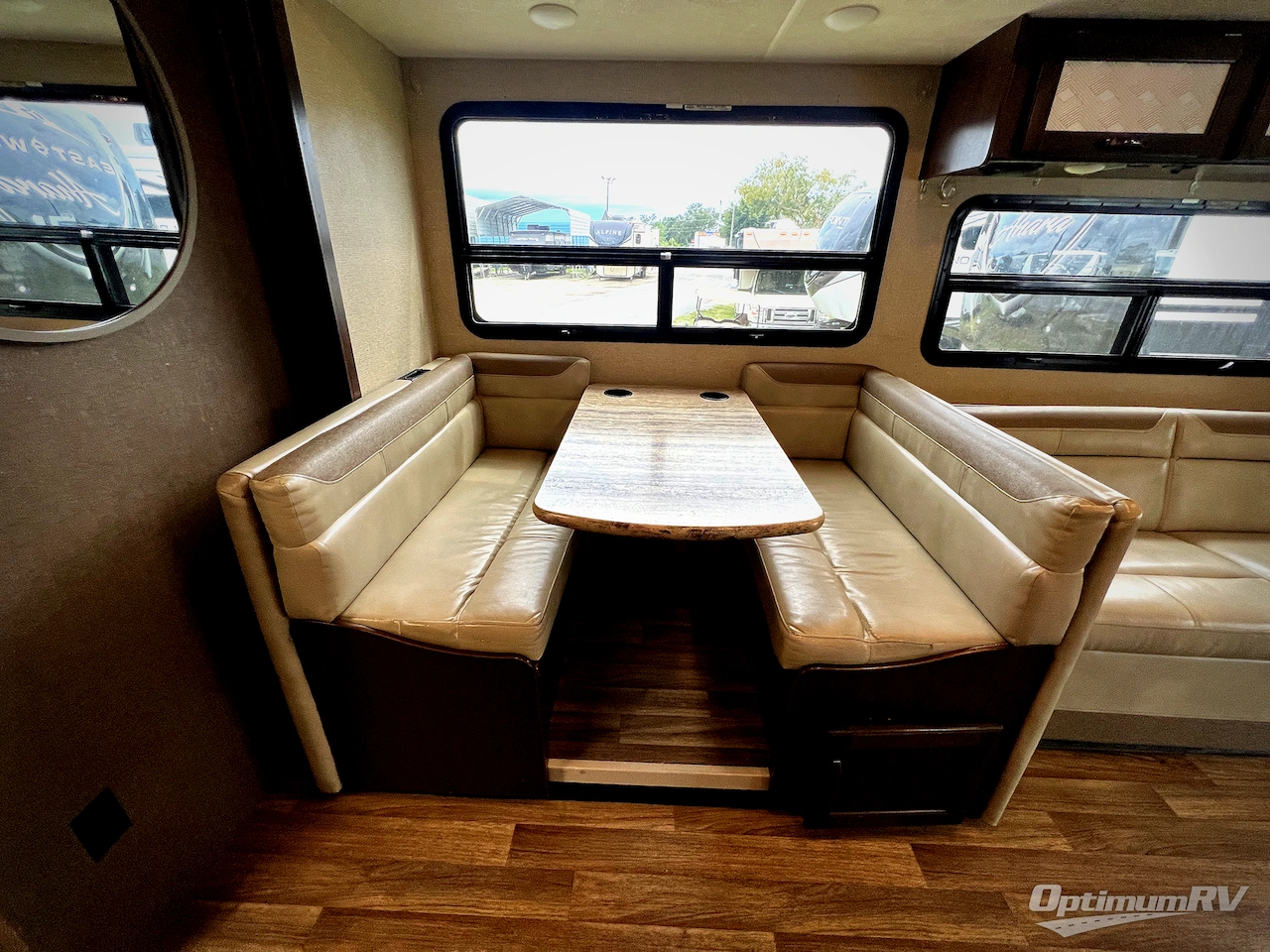 2019 Thor ACE 30.3 Photo 11