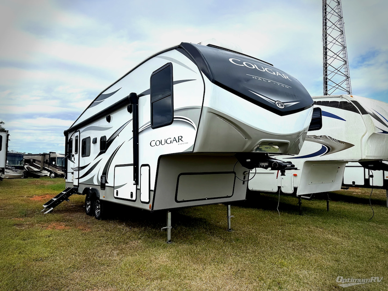 2023 Keystone Cougar Half-Ton 24RDS Photo 1