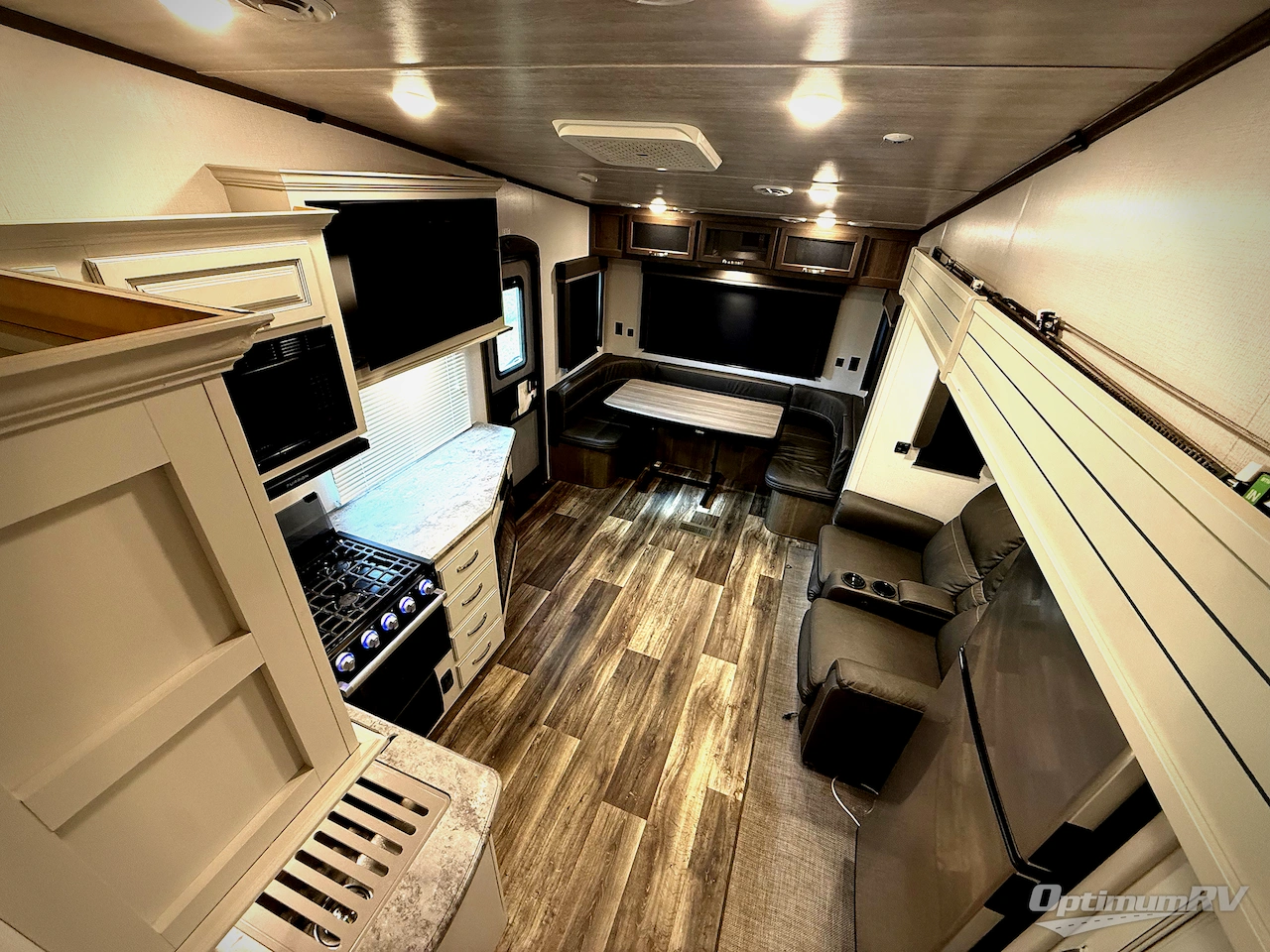 2023 Keystone Cougar Half-Ton 24RDS Photo 5