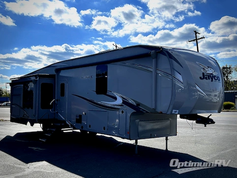 Used 2021 Jayco Eagle 336FBOK Featured Photo