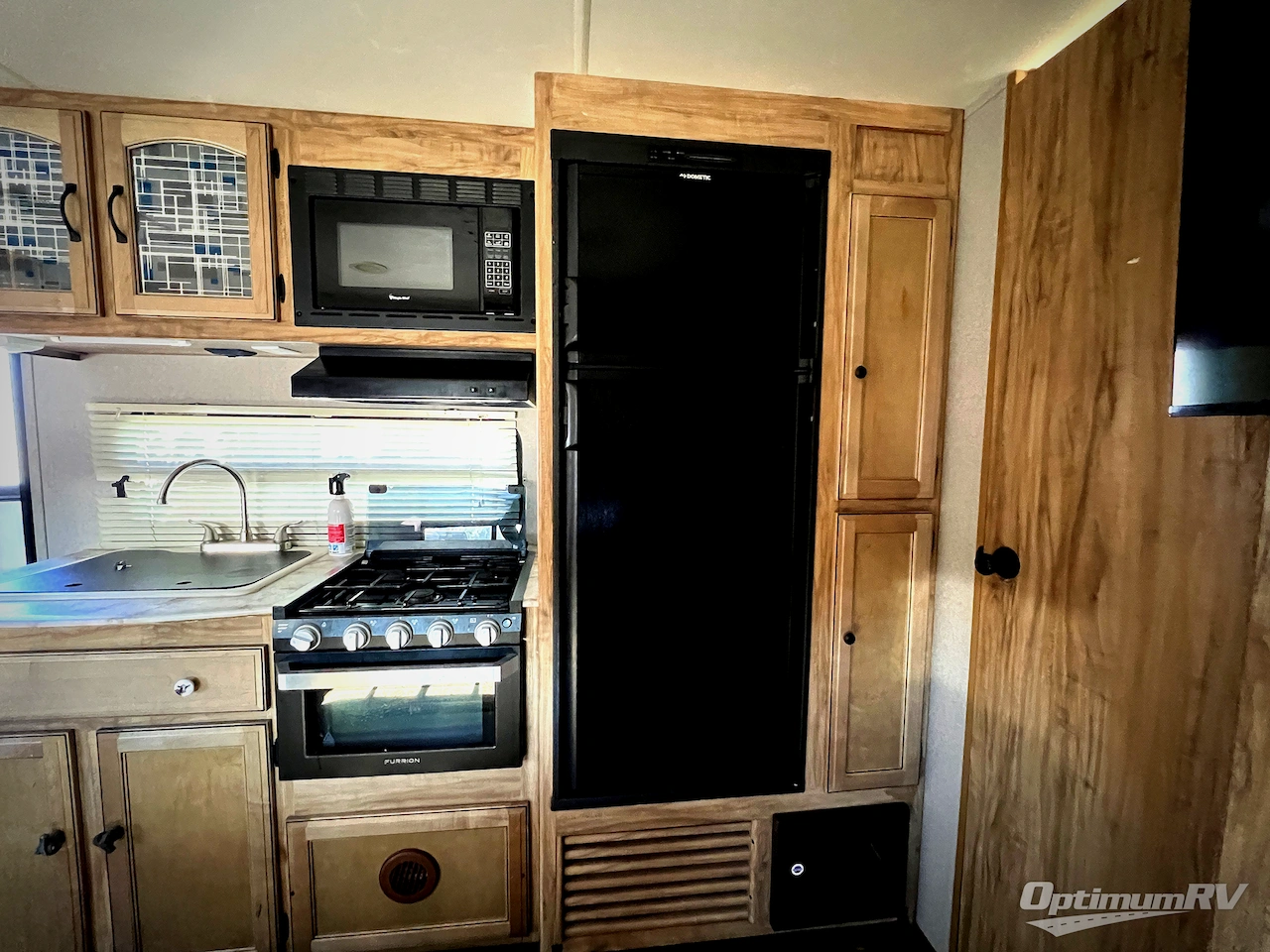 2019 Coachmen Freedom Express Ultra Lite 248RBS Photo 14