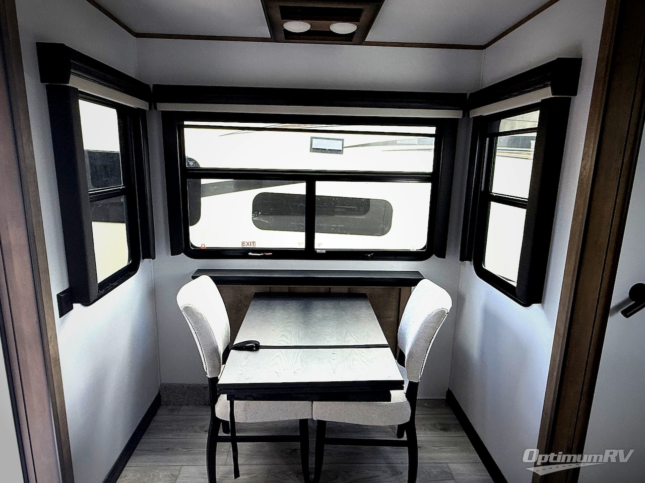 2024 Keystone Montana 3901RK Photo 9