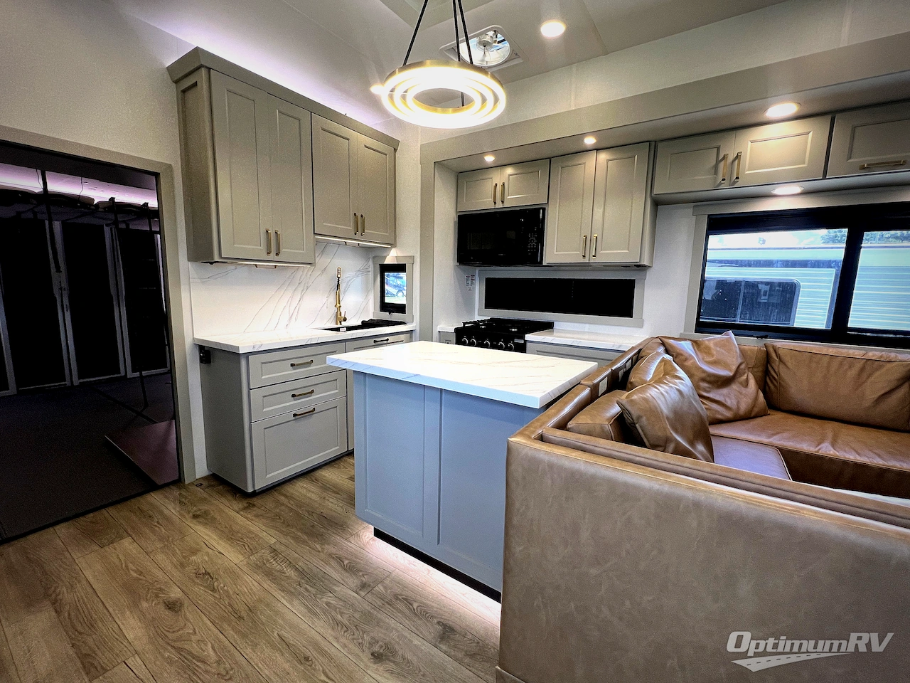 2024 Brinkley Model G 3950 Photo 12