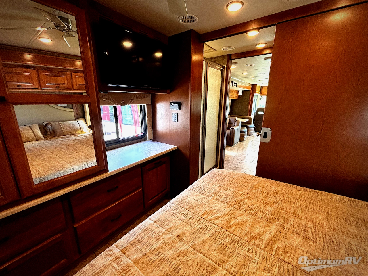2014 Tiffin Allegro 31 SA Photo 12