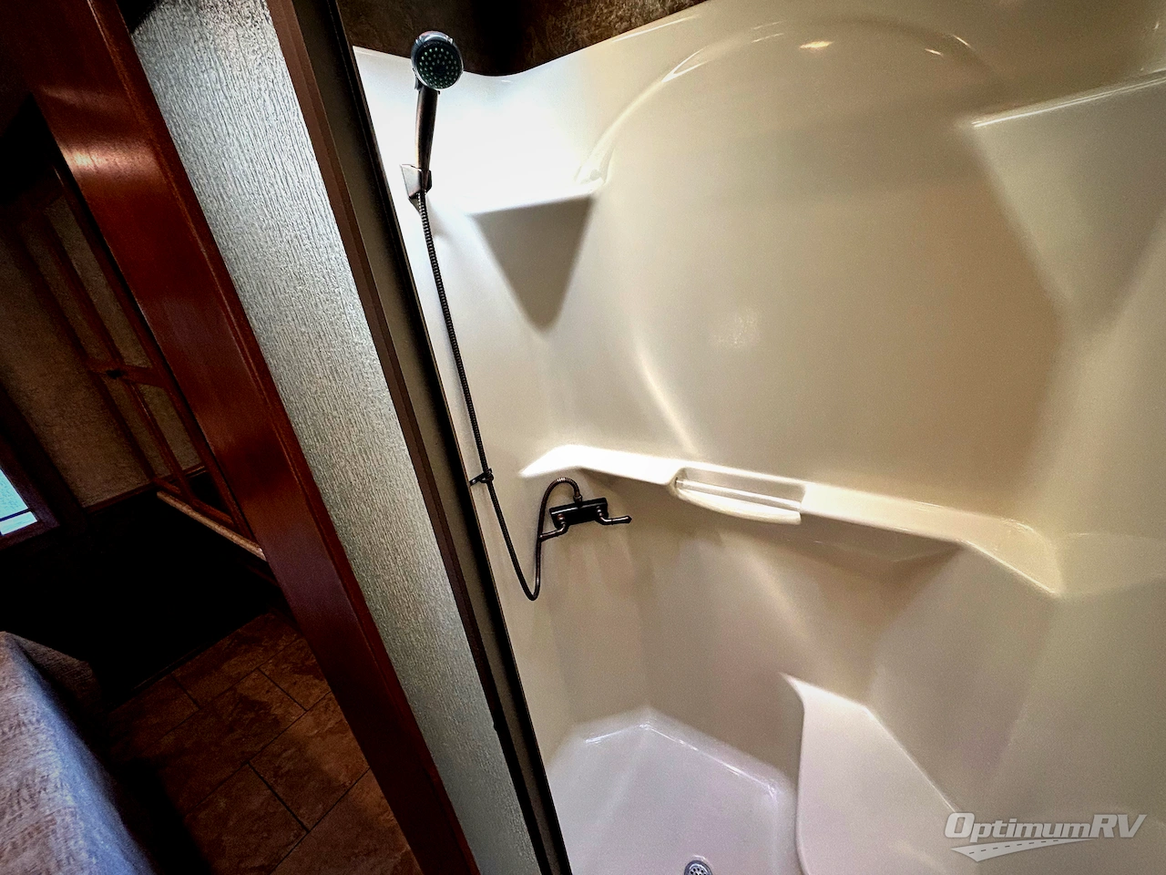 2014 Tiffin Allegro 31 SA Photo 13