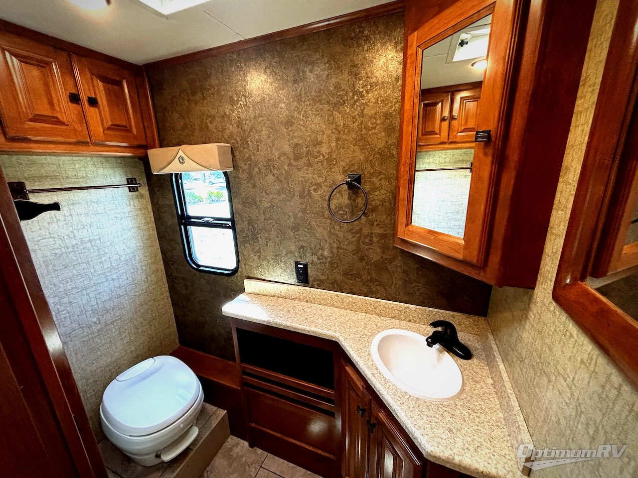 2014 Tiffin Allegro 31 SA Photo 14