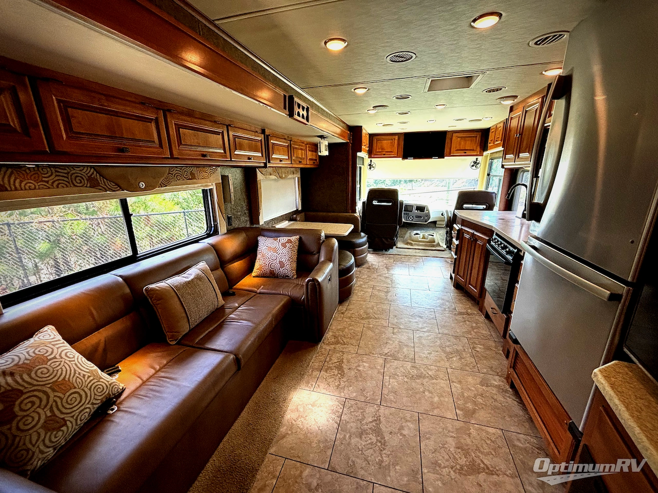 2014 Tiffin Allegro 31 SA Photo 15