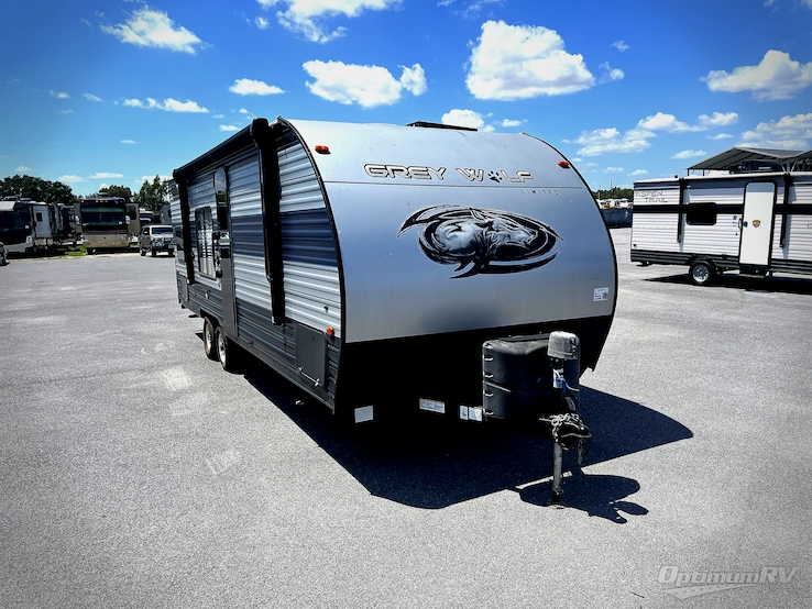 2022 Forest River Cherokee Grey Wolf 26DJSE RV Photo 1