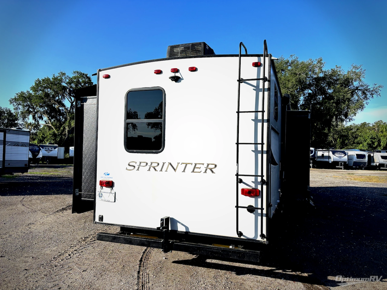 2021 Keystone Sprinter Limited 341BIK Photo 3