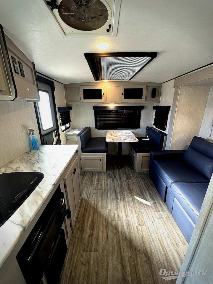 2024 Coachmen Apex Nano 213RDS Photo 5