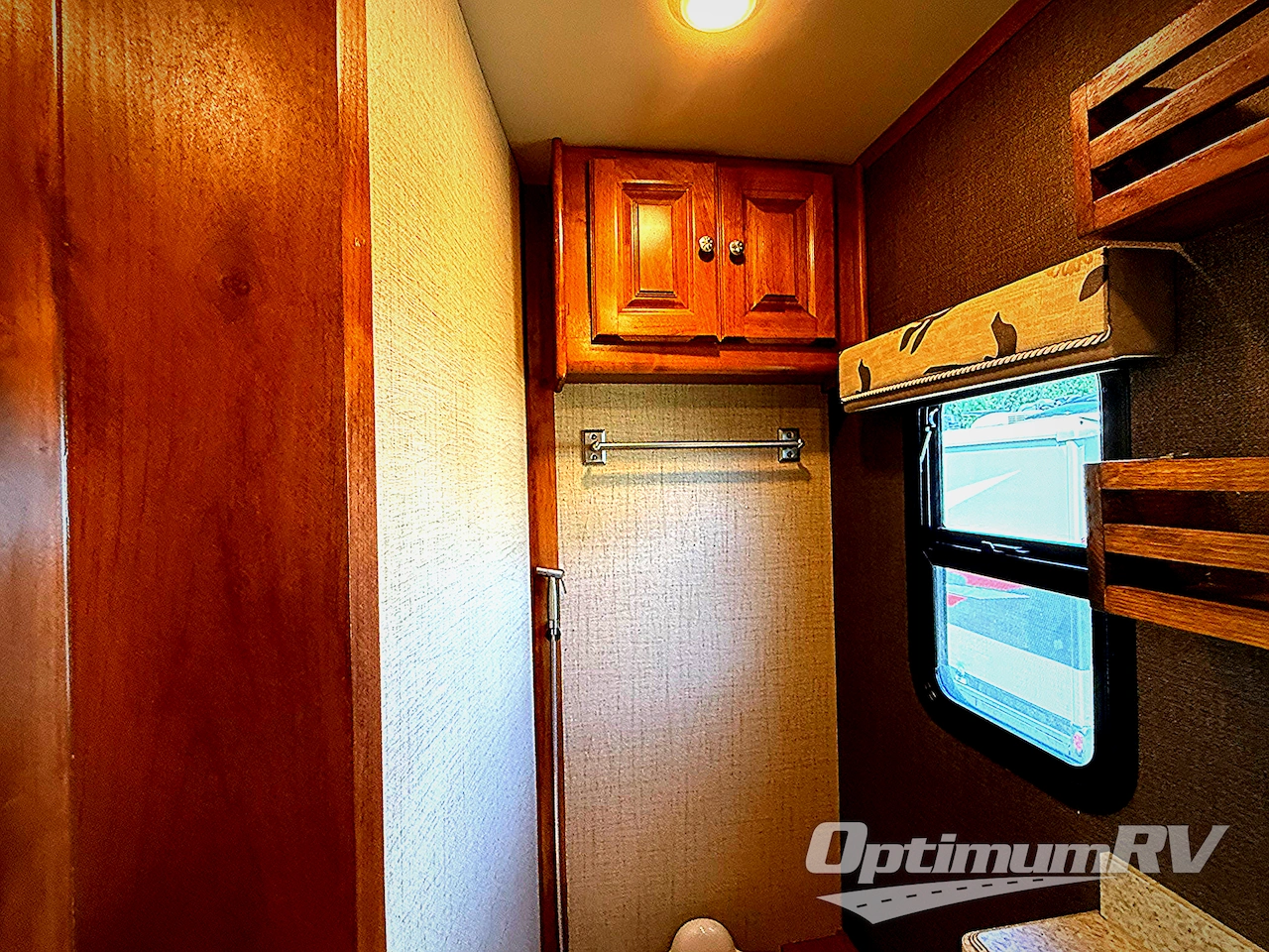 2016 Tiffin Allegro 32 SA Photo 21