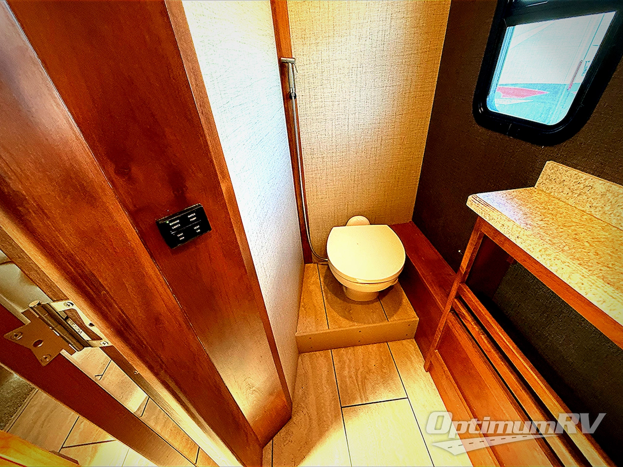 2016 Tiffin Allegro 32 SA Photo 22