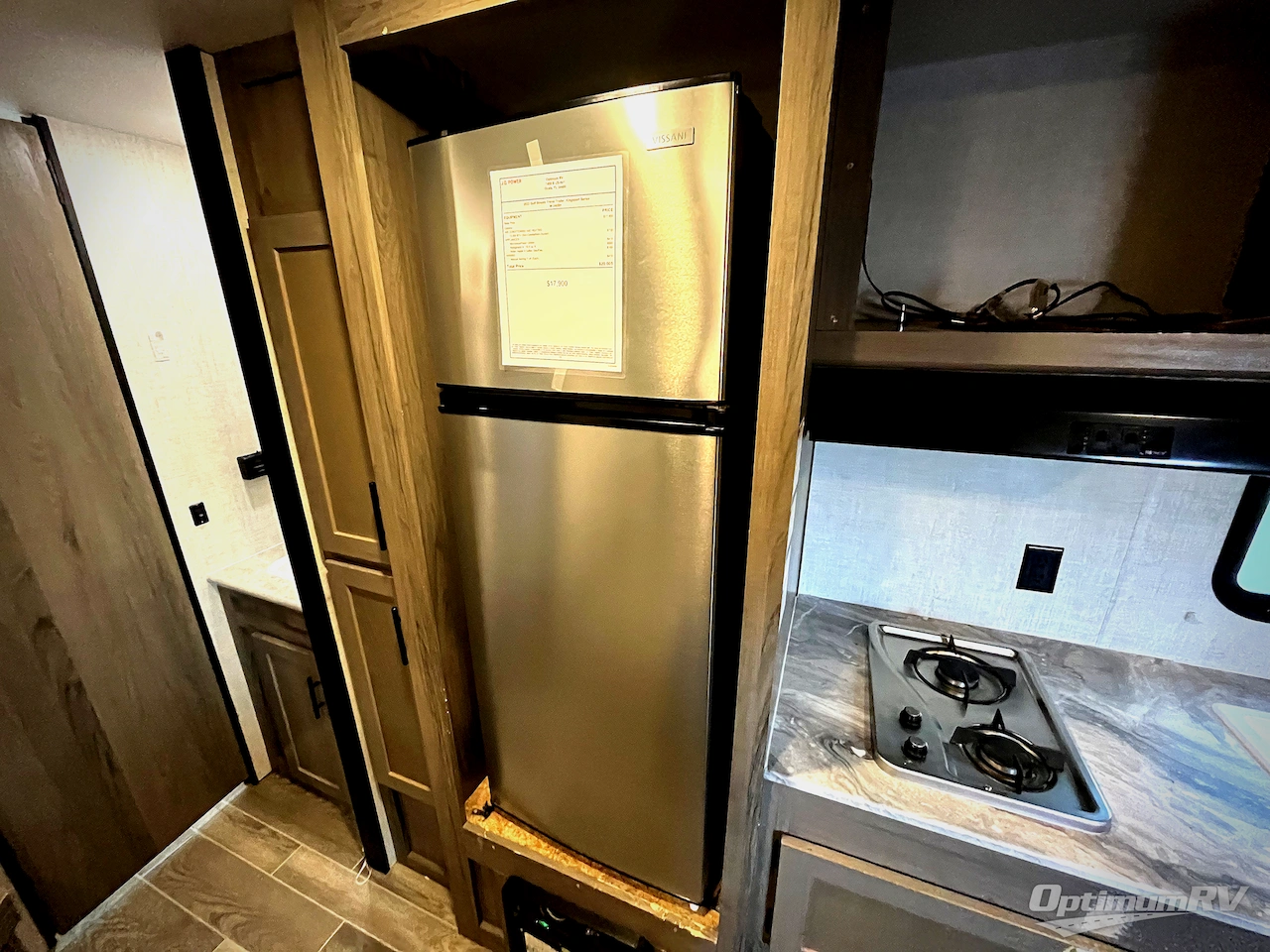 2022 Gulf Stream Kingsport Ultra Lite 248BH Photo 10