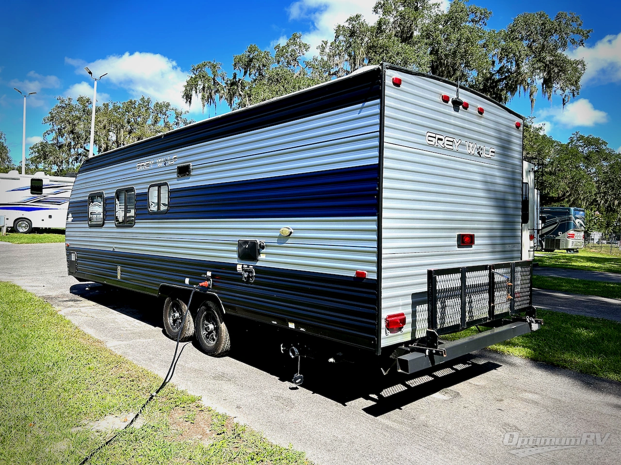 2022 Forest River Cherokee Grey Wolf 26DJSE Photo 3