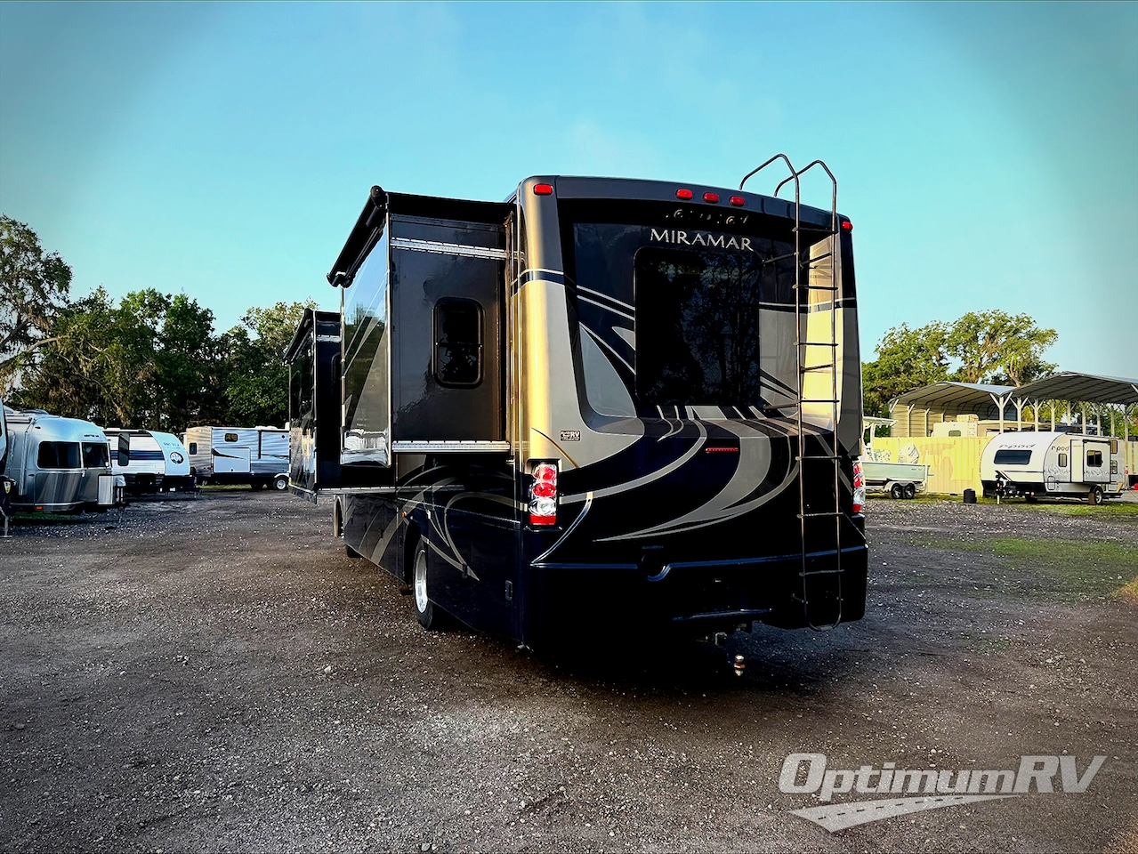 2015 Thor Miramar 33.5 Photo 2