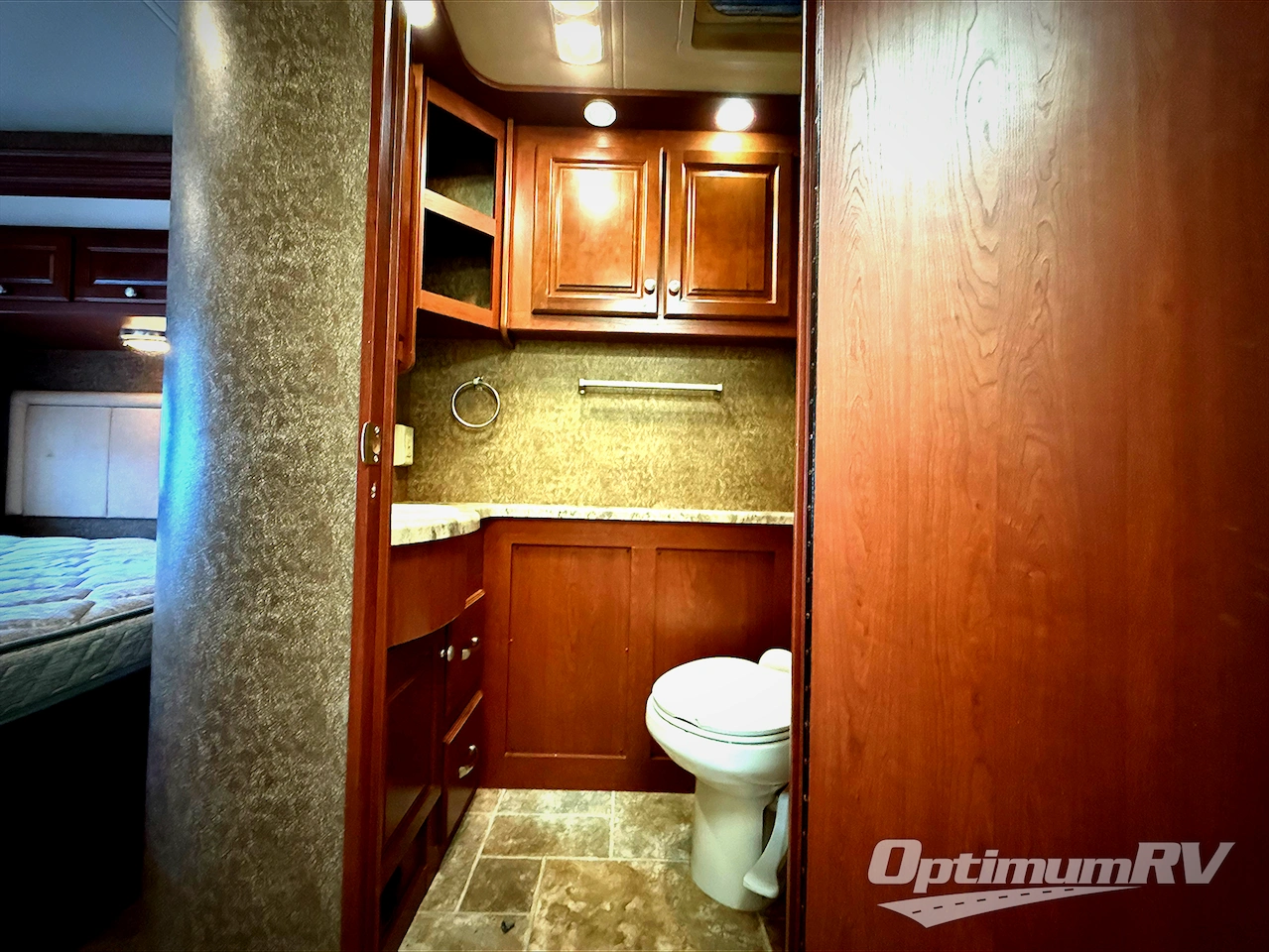 2015 Thor Miramar 33.5 Photo 11