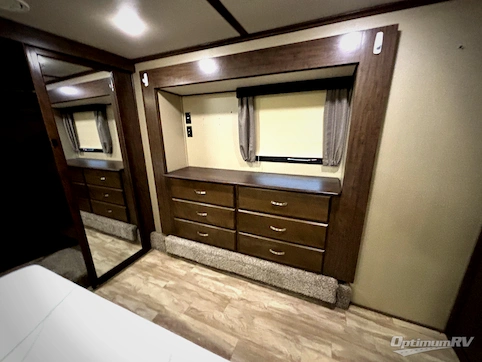 2019 Grand Design Solitude 385GK RV Photo 3