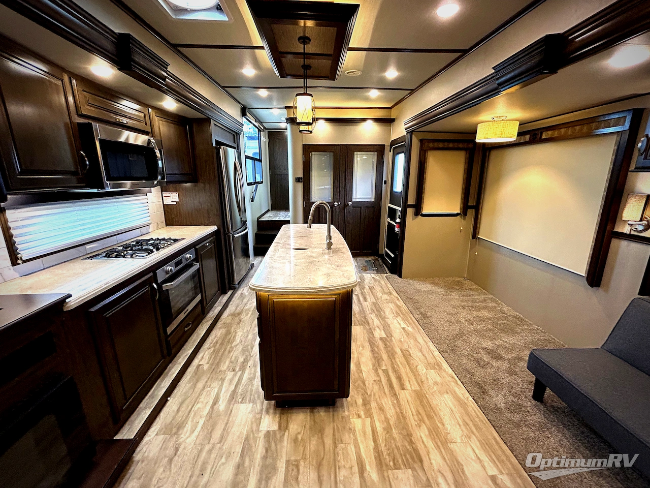 2019 Grand Design Solitude 385GK Photo 5