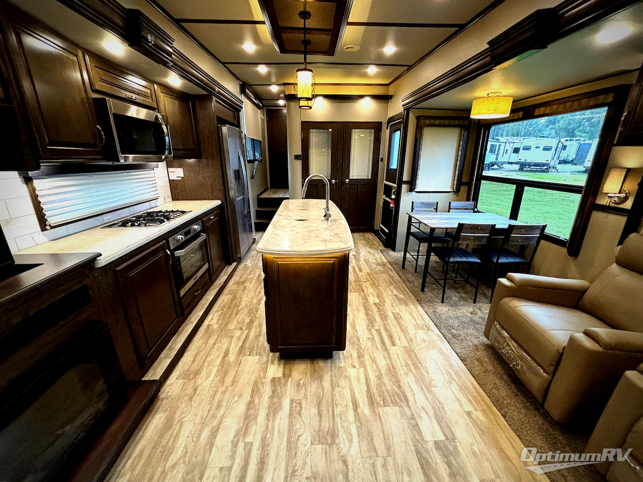 2019 Grand Design Solitude 385GK Photo 5
