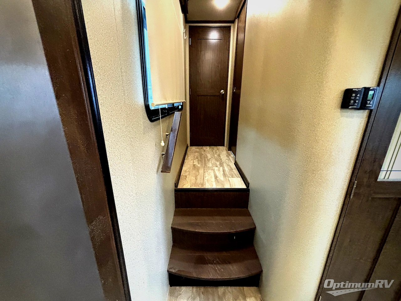 2019 Grand Design Solitude 385GK Photo 7