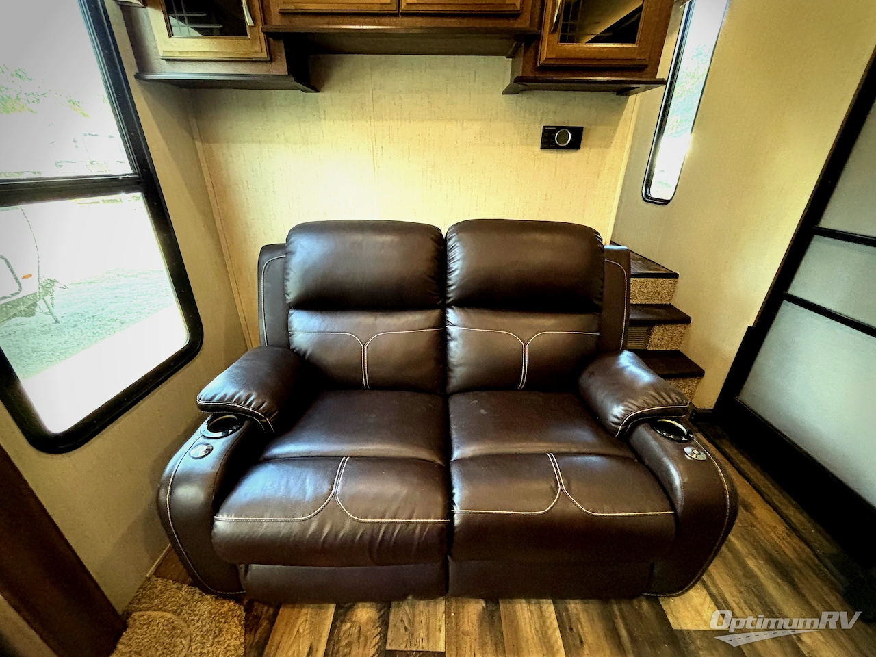 2018 Forest River Sierra 384QBOK Photo 8