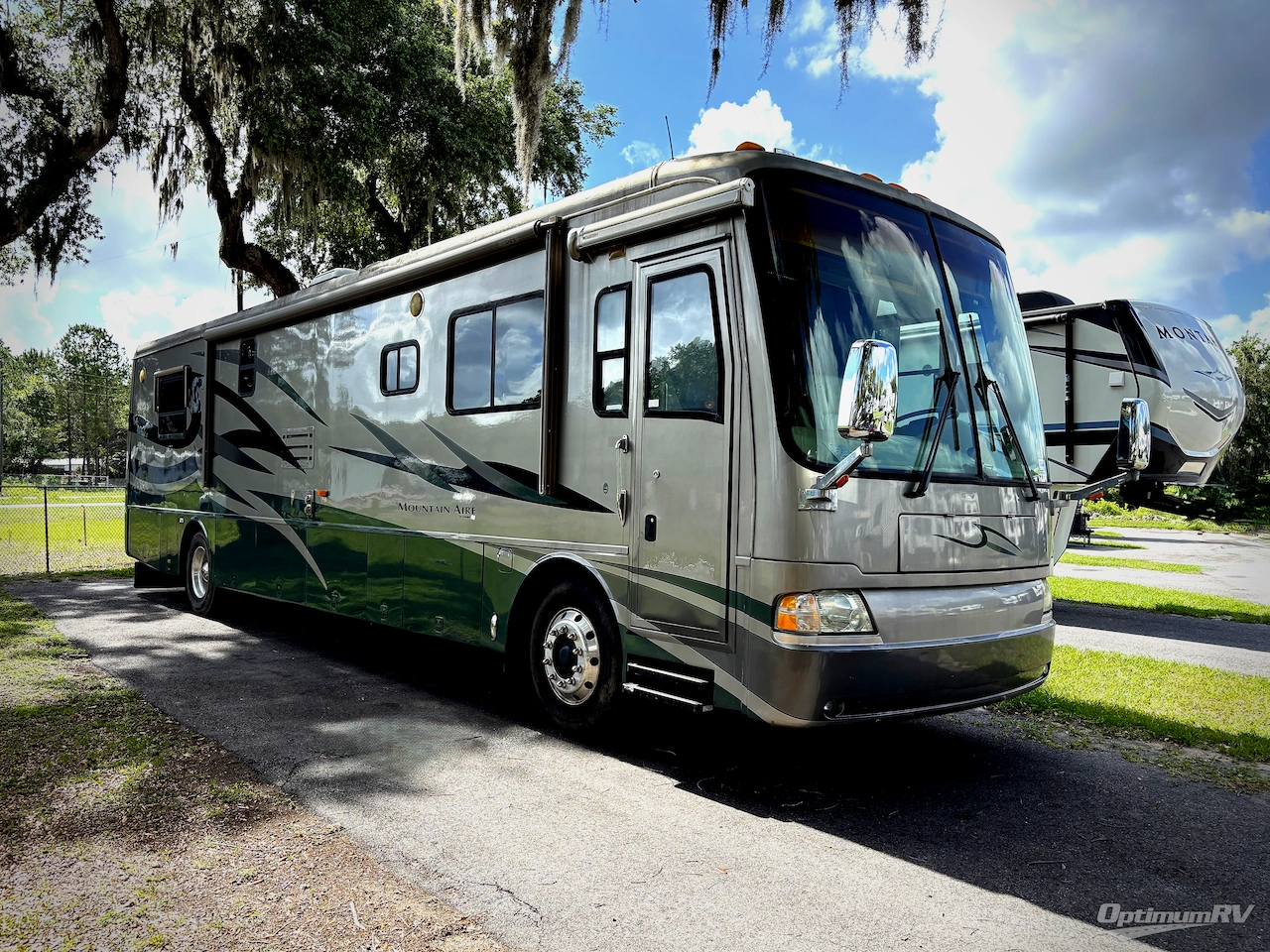 2005 Newmar Mountain Aire Diesel 3743 Photo 1