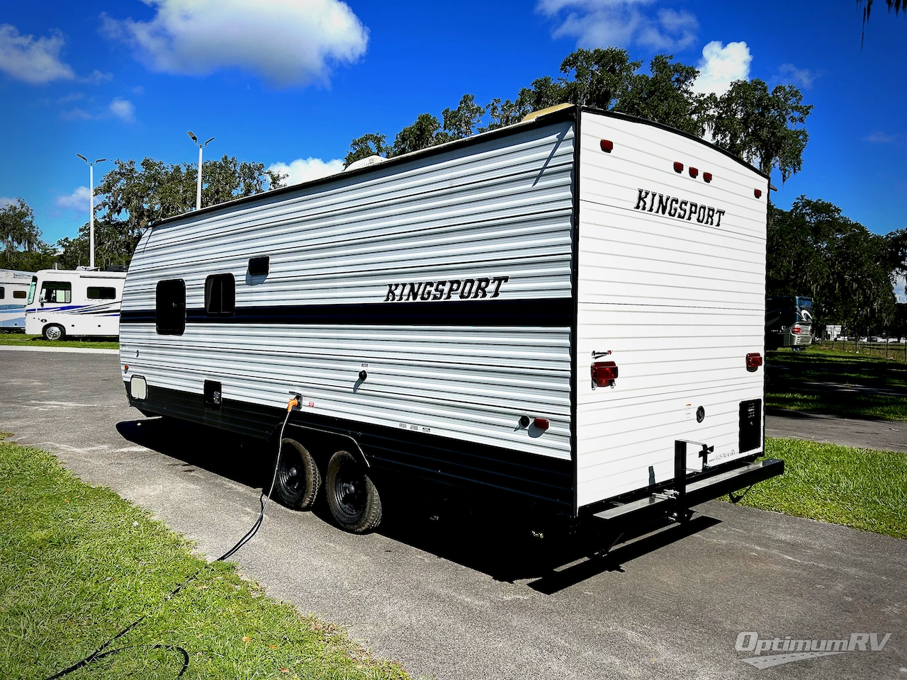 2022 Gulf Stream Kingsport Ultra Lite 248BH Photo 3