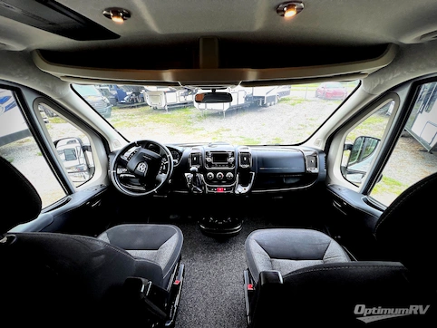 2016 Roadtrek Zion SRT RV Photo 2