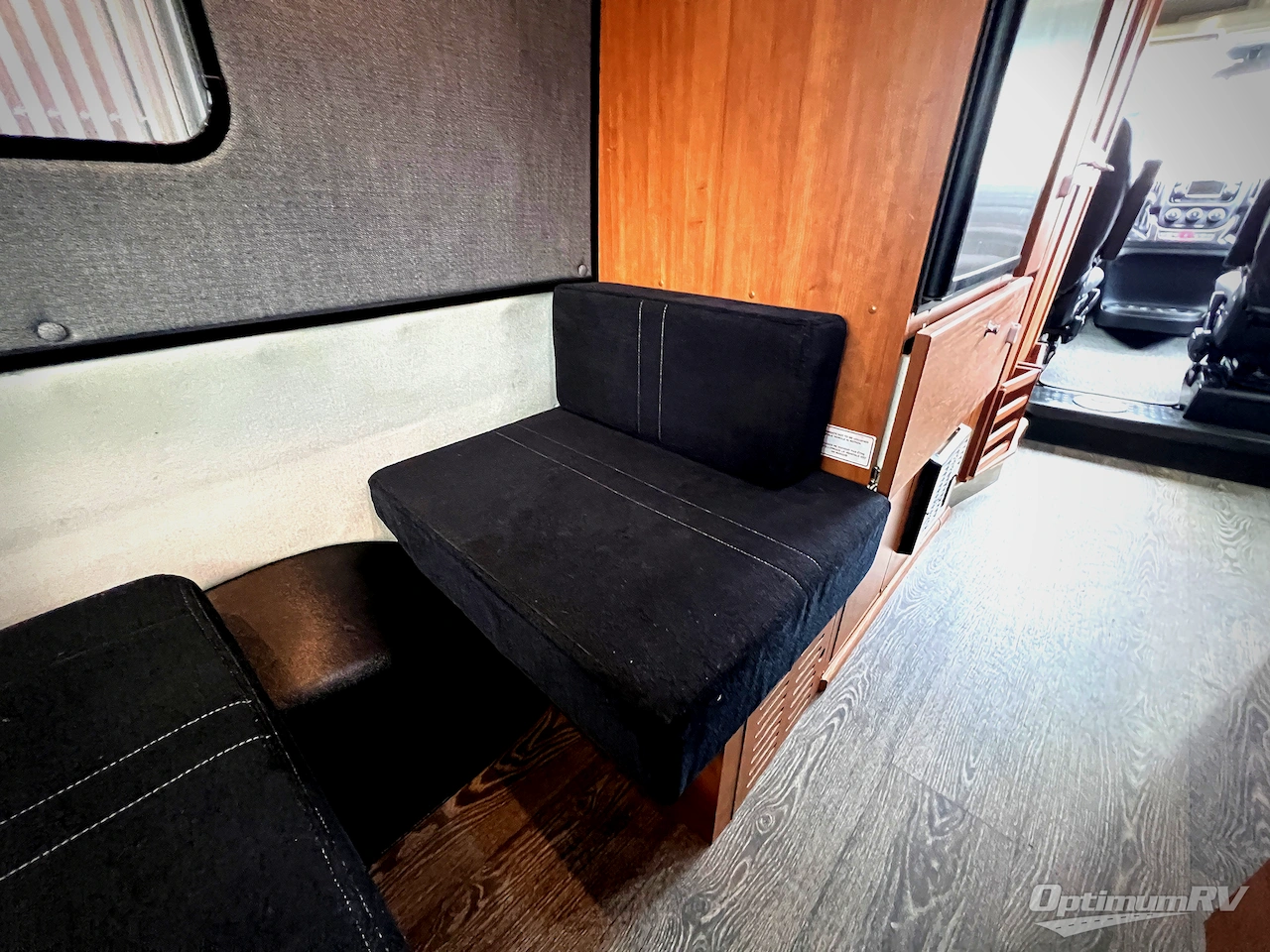 2016 Roadtrek Zion SRT Photo 18