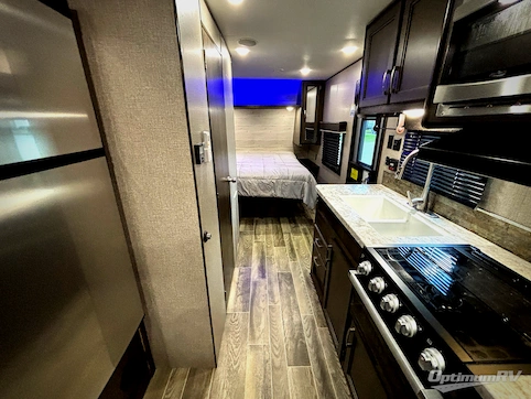 2021 Jayco Jay Flight 212QB RV Photo 2