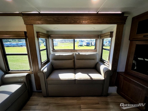 2023 Alliance Paradigm 385FL RV Photo 2