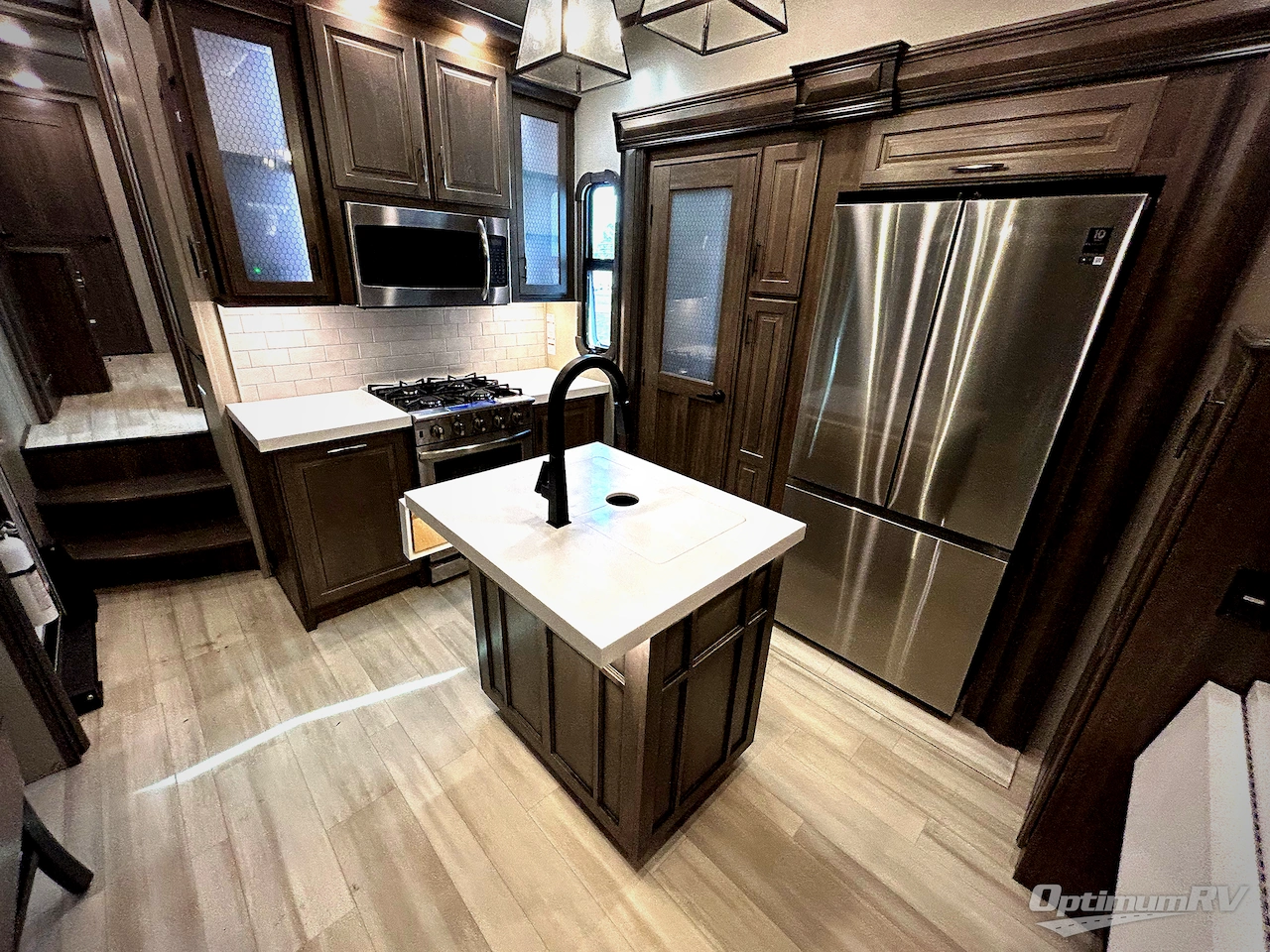 2022 Grand Design Solitude 346FLS Photo 13