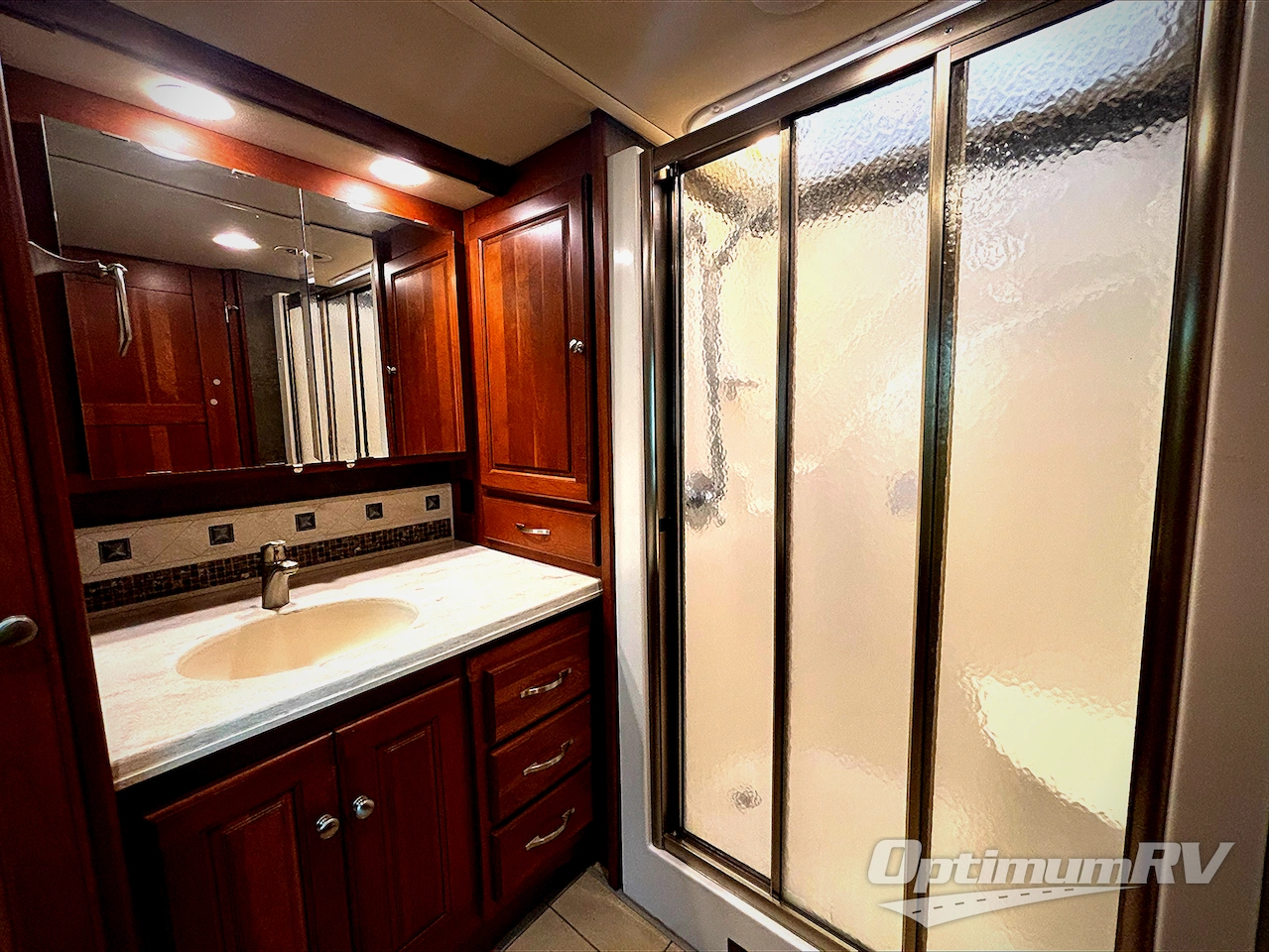 2015 Winnebago Journey 40R Photo 19