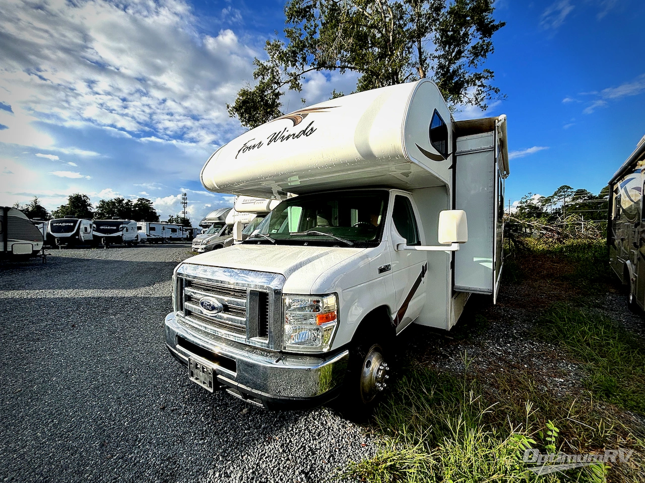 2016 Thor Four Winds 30C Photo 1