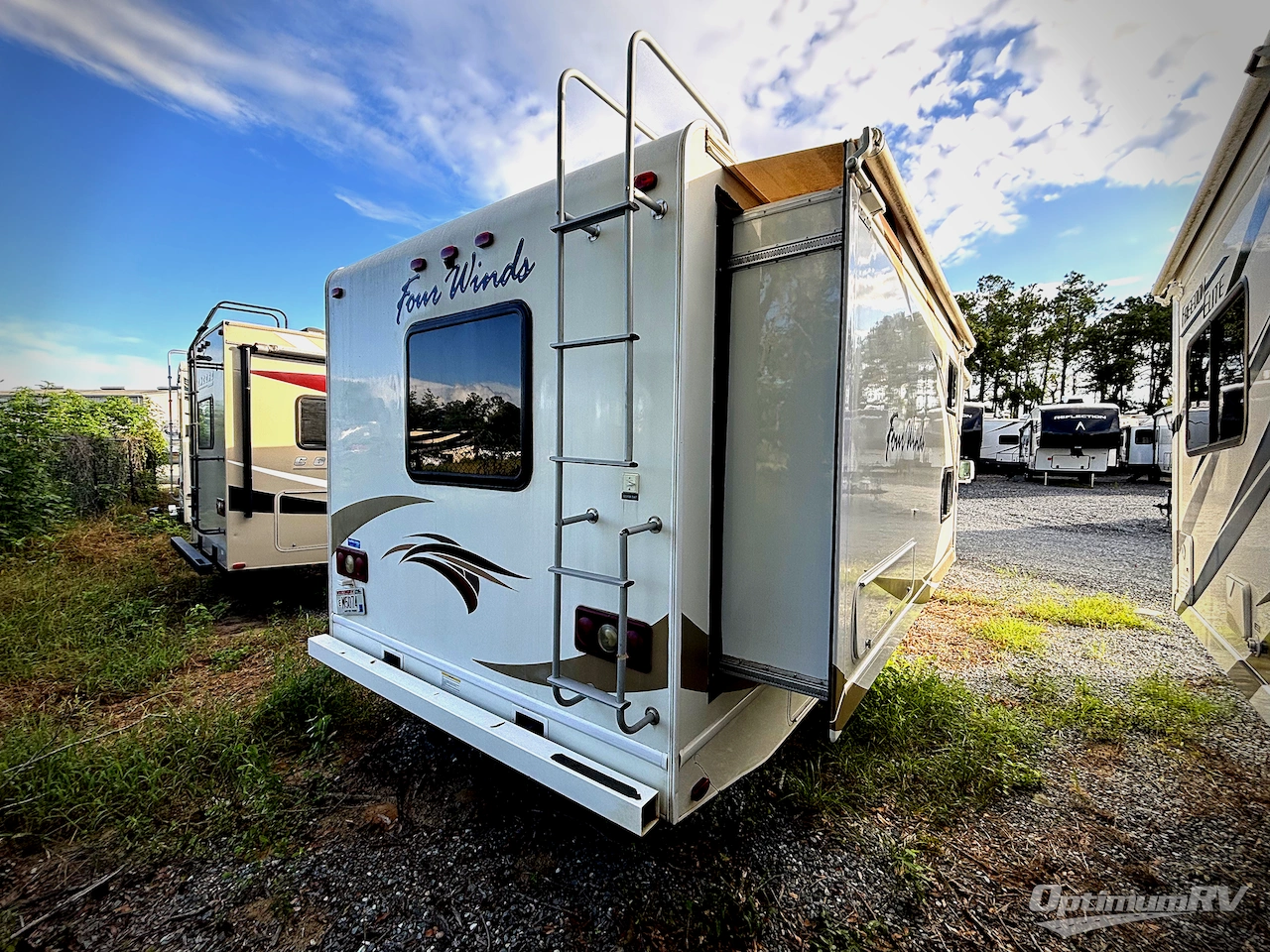 2016 Thor Four Winds 30C Photo 2