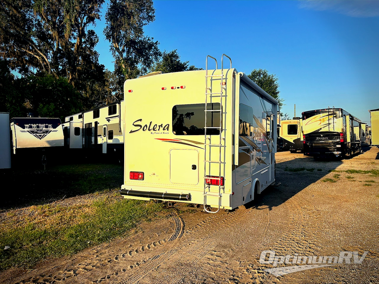 2014 Forest River Solera 24S Photo 2