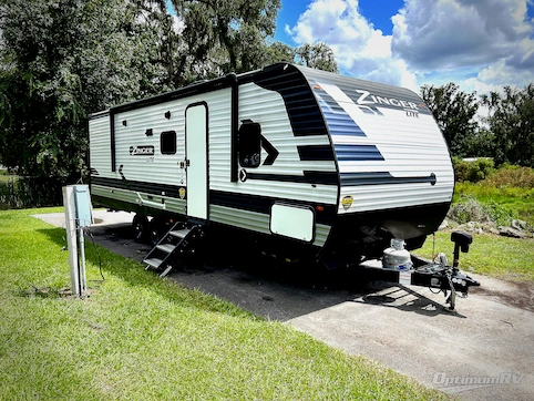 Used 2022 CrossRoads Zinger Lite ZR270BH Featured Photo