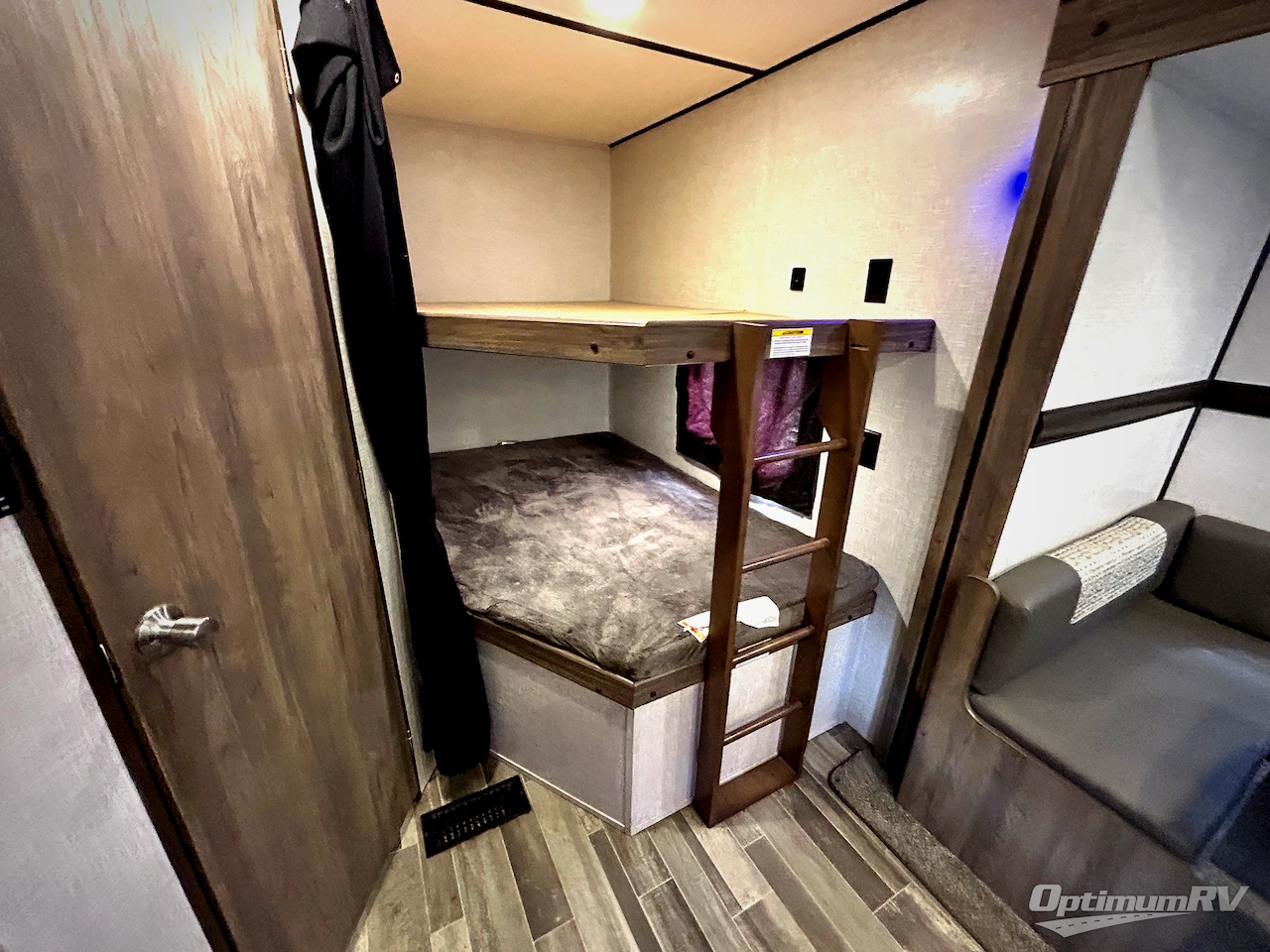 2022 CrossRoads Zinger Lite ZR270BH Photo 11