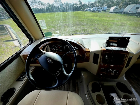 2017 Thor ACE 29.3 RV Photo 2