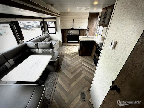 2021 Forest River Wildwood 31KQBTS RV Photo 4