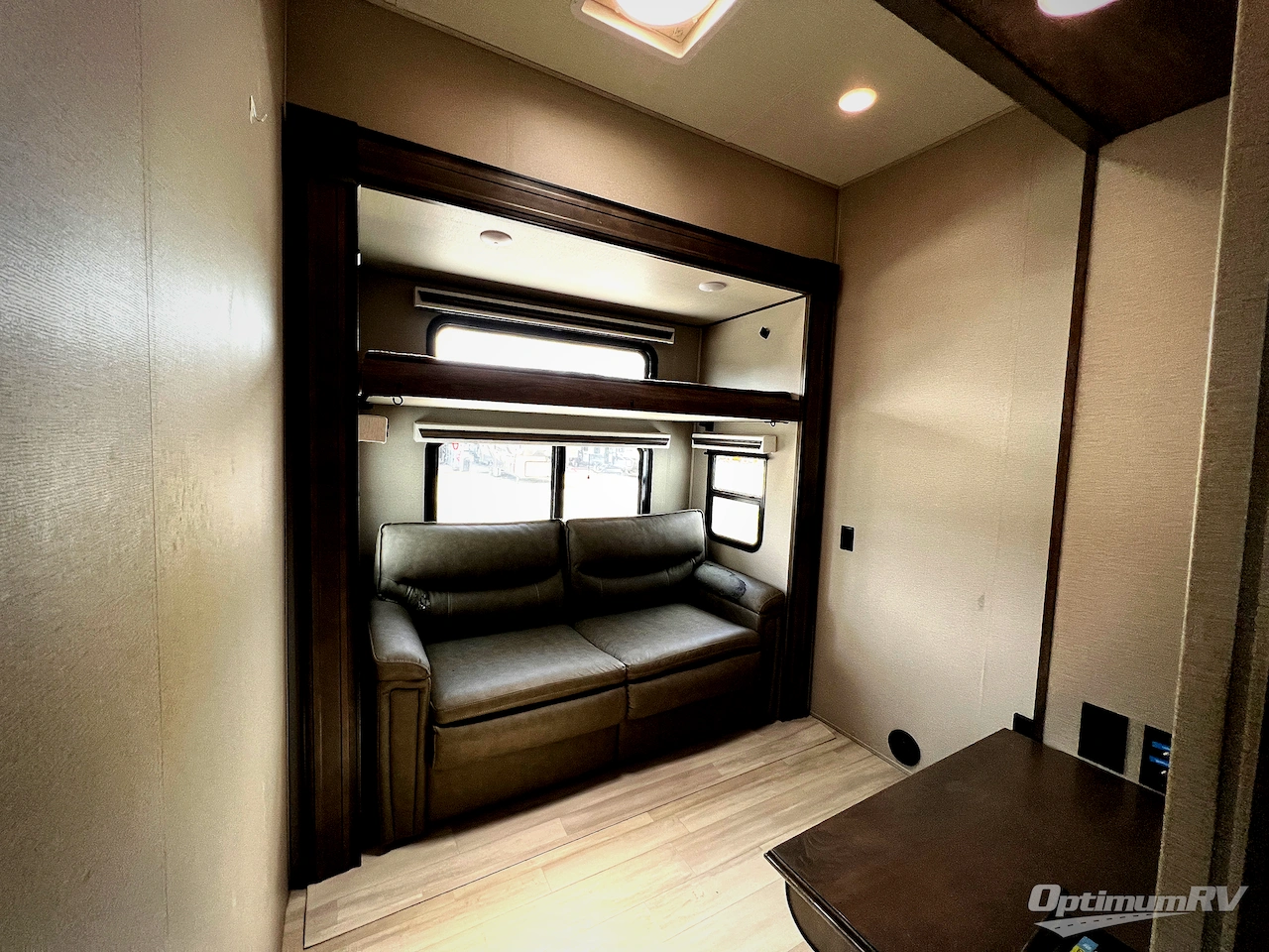 2021 Grand Design Solitude 378MBS Photo 16