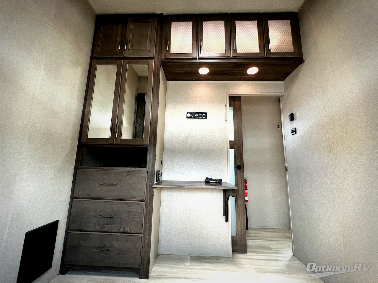 2021 Grand Design Solitude 378MBS Photo 17