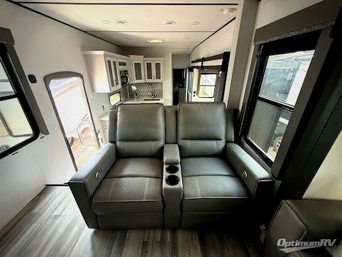 2023 Keystone Sprinter Limited 3670FLS RV Photo 2